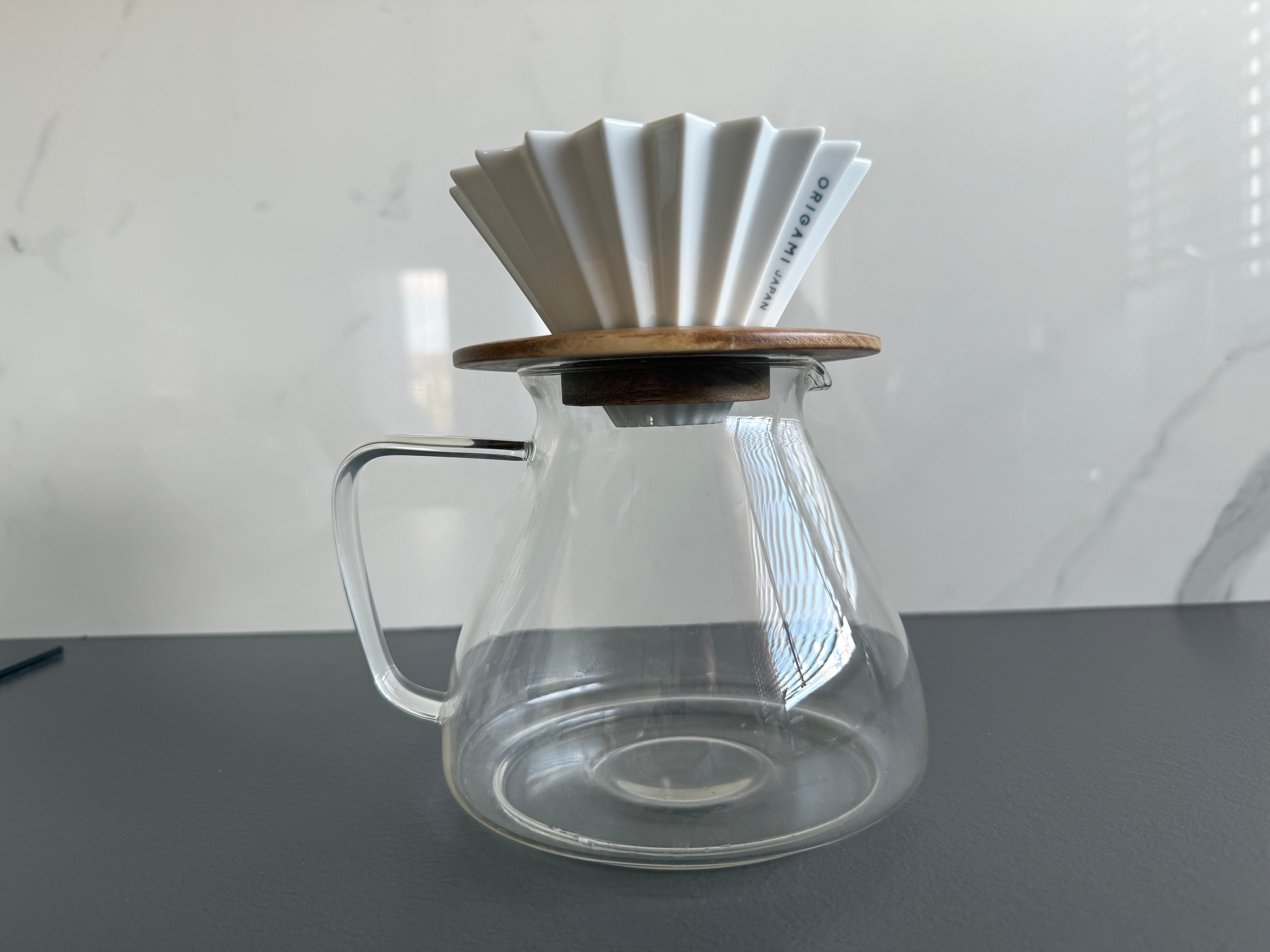 ORIGAMI - Podstawka pod dripper z drewna akacjowego