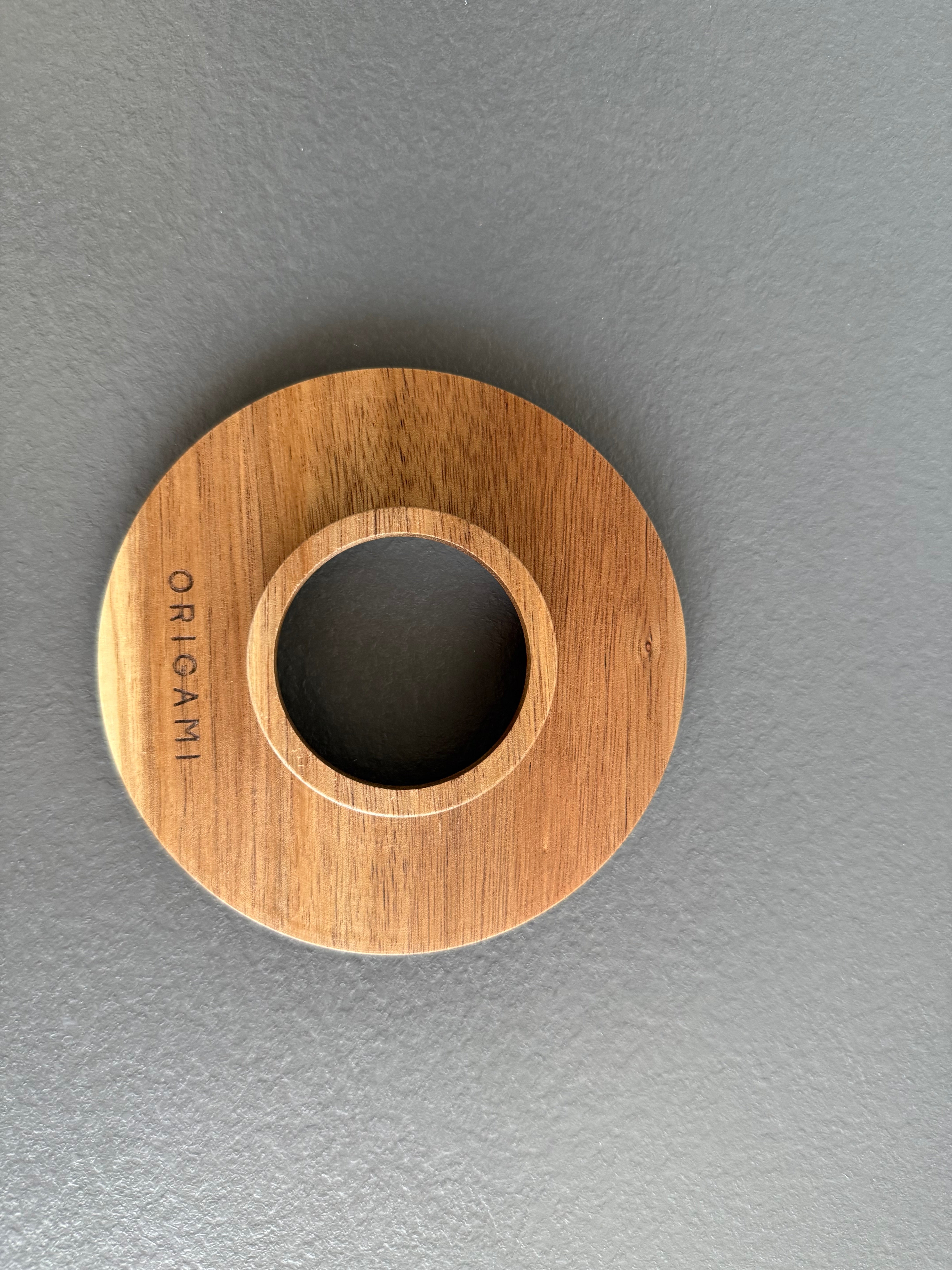 ORIGAMI - Podstawka pod dripper z drewna akacjowego