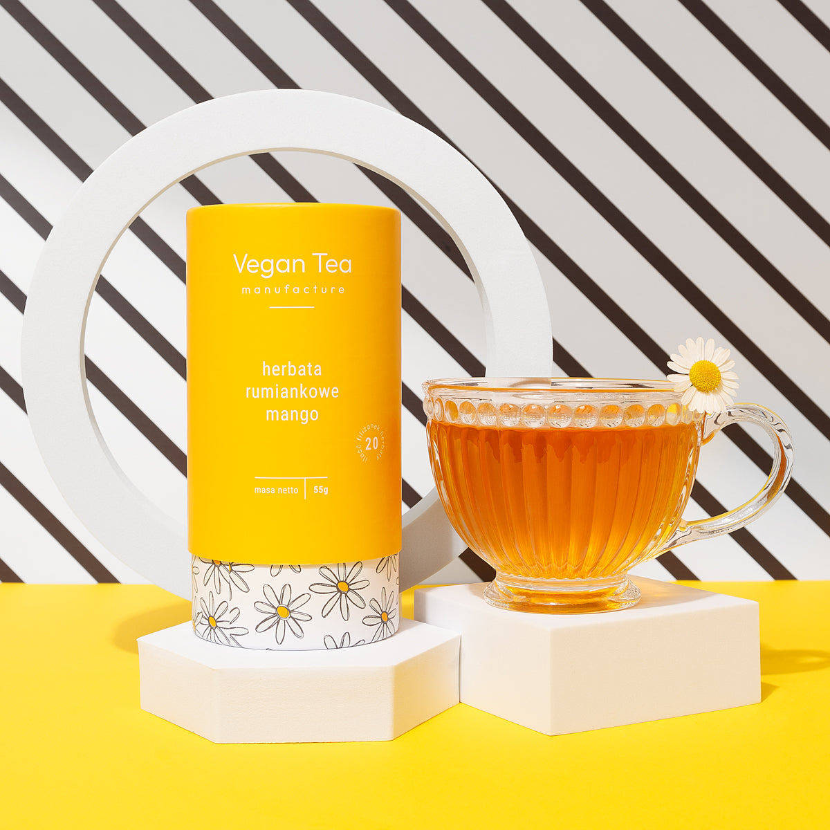 Manufaktura Vegan Tea - napar ziołowo-owocowy Rumiankowe Mango 55 g - sypany